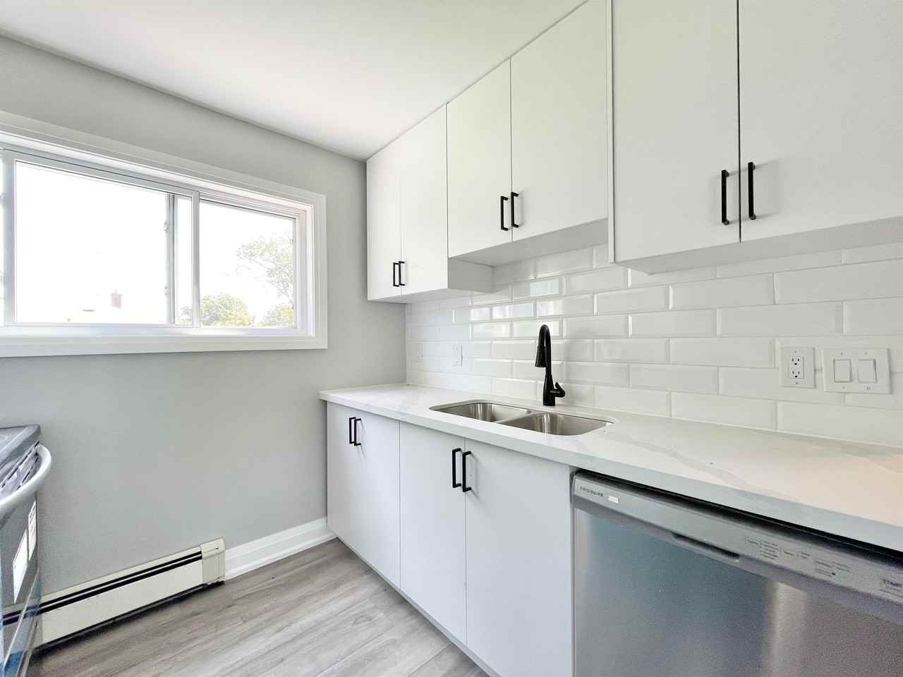 393 Bowen Rd #MAIN - Photo 3 of 16