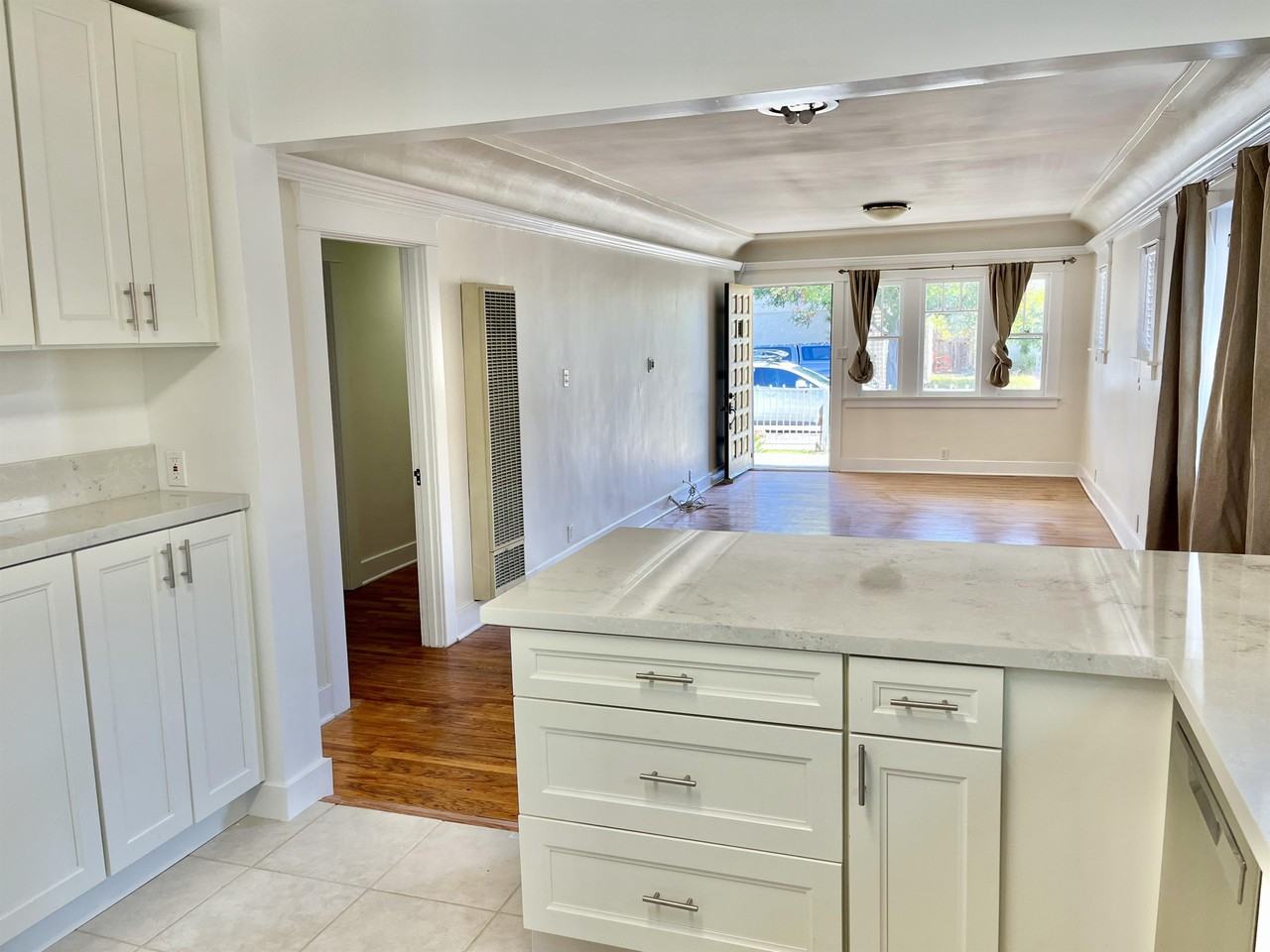4384 Bancroft St #4384 - Photo 5 of 20