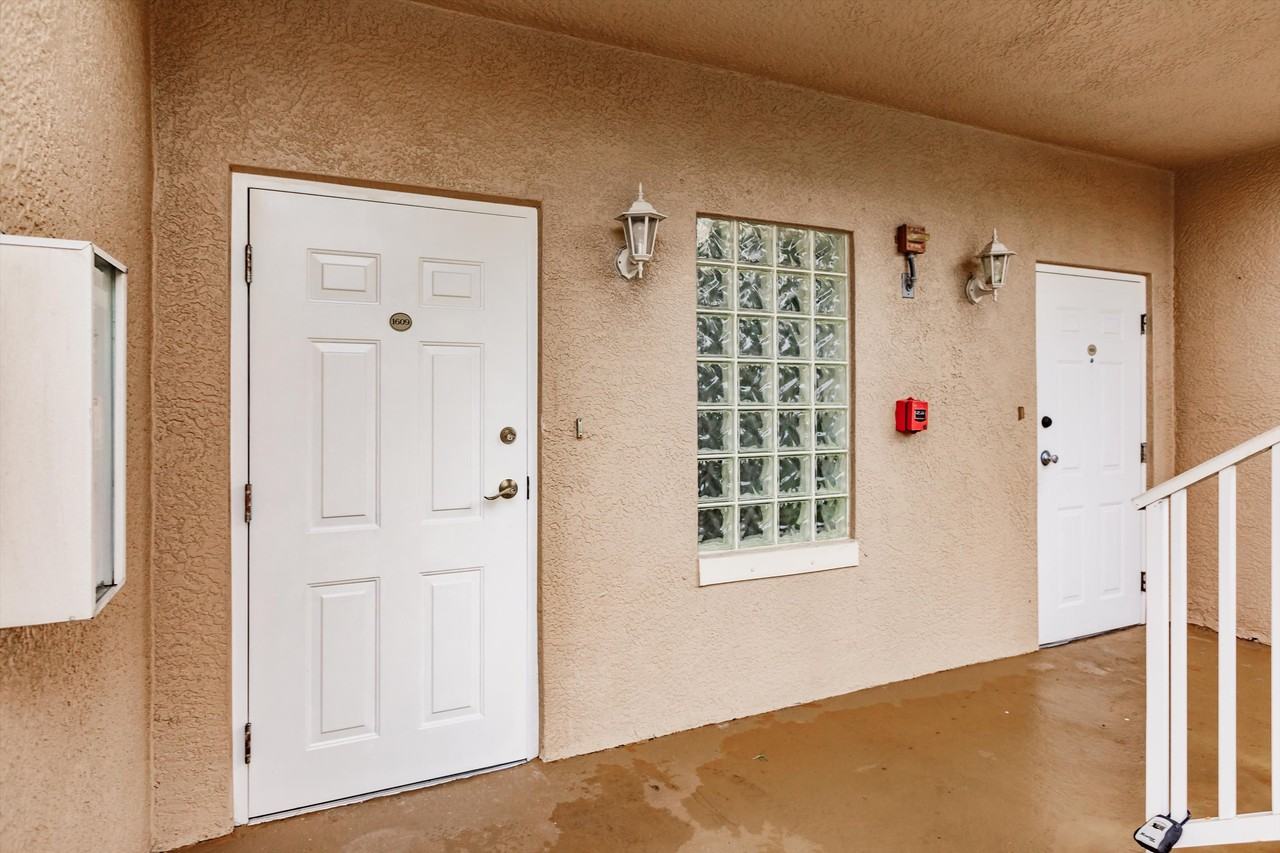 8416 Bernwood Cove Loop #1609 - Photo 3 of 28