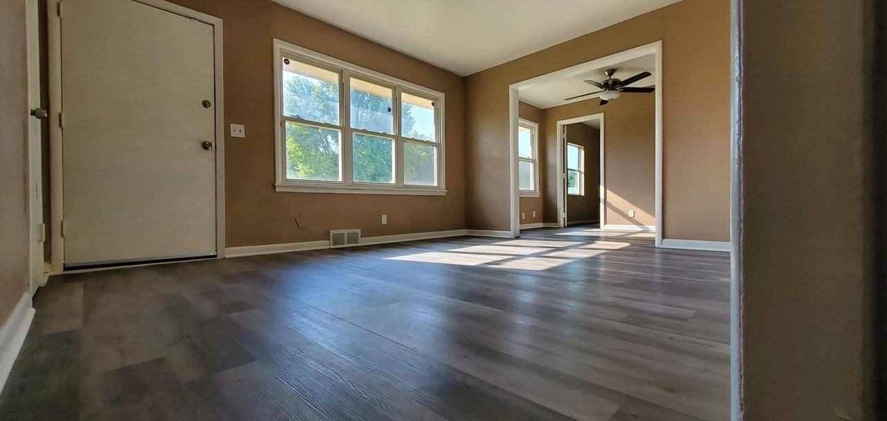 4331 N Frankfort Pl #1 - Photo 5 of 13