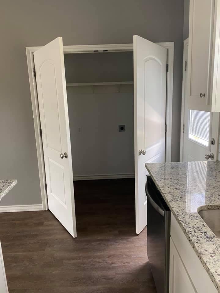 1320 N Kings Hwy #G - Photo 3 of 21