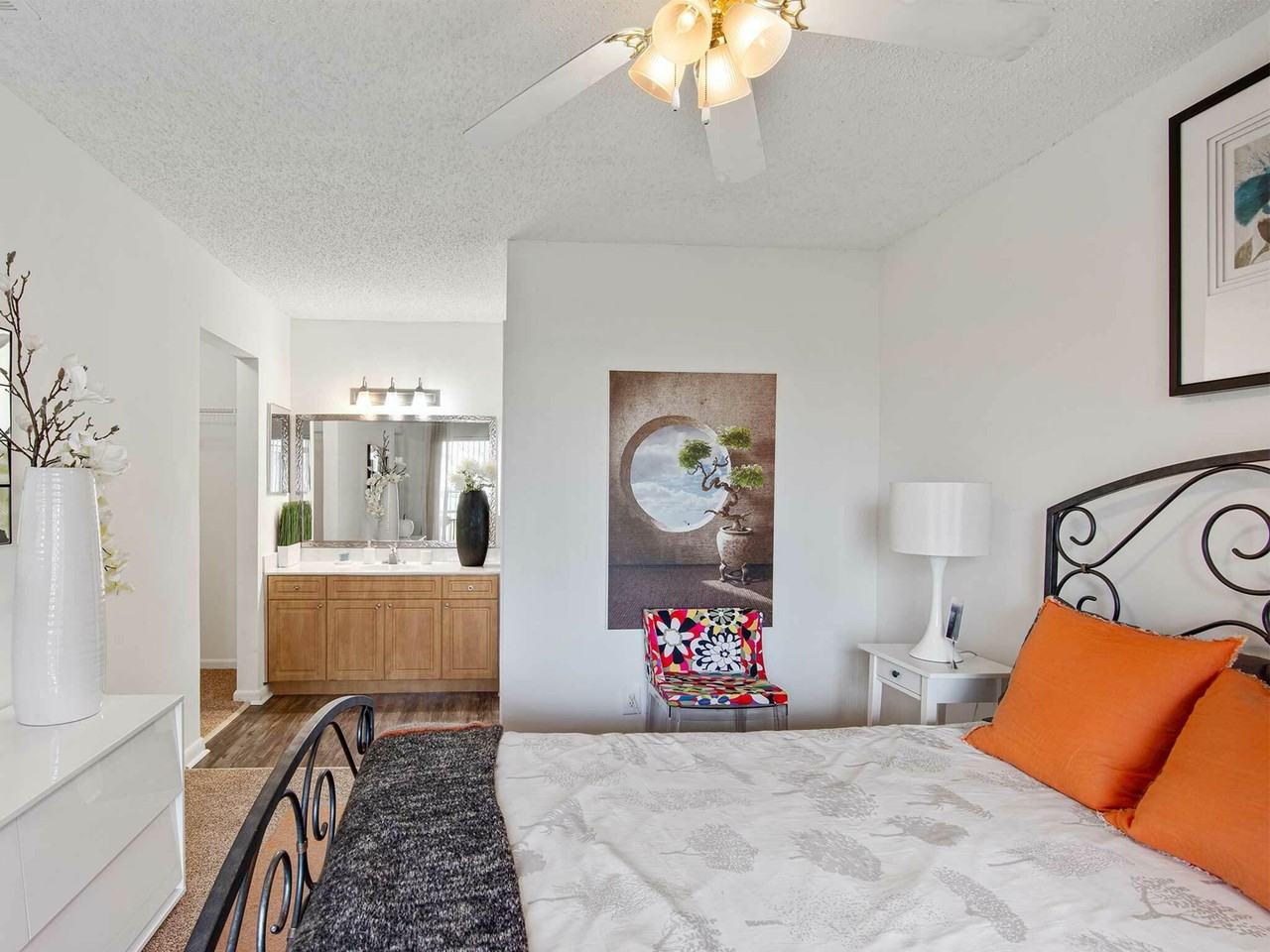 Advenir at Banyan Lake - Photo 6 of 48