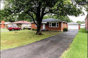 featured image of 4801 Oak Park Drive #1