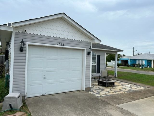 1866 Vineyard St #1 - Photo 2 of 20