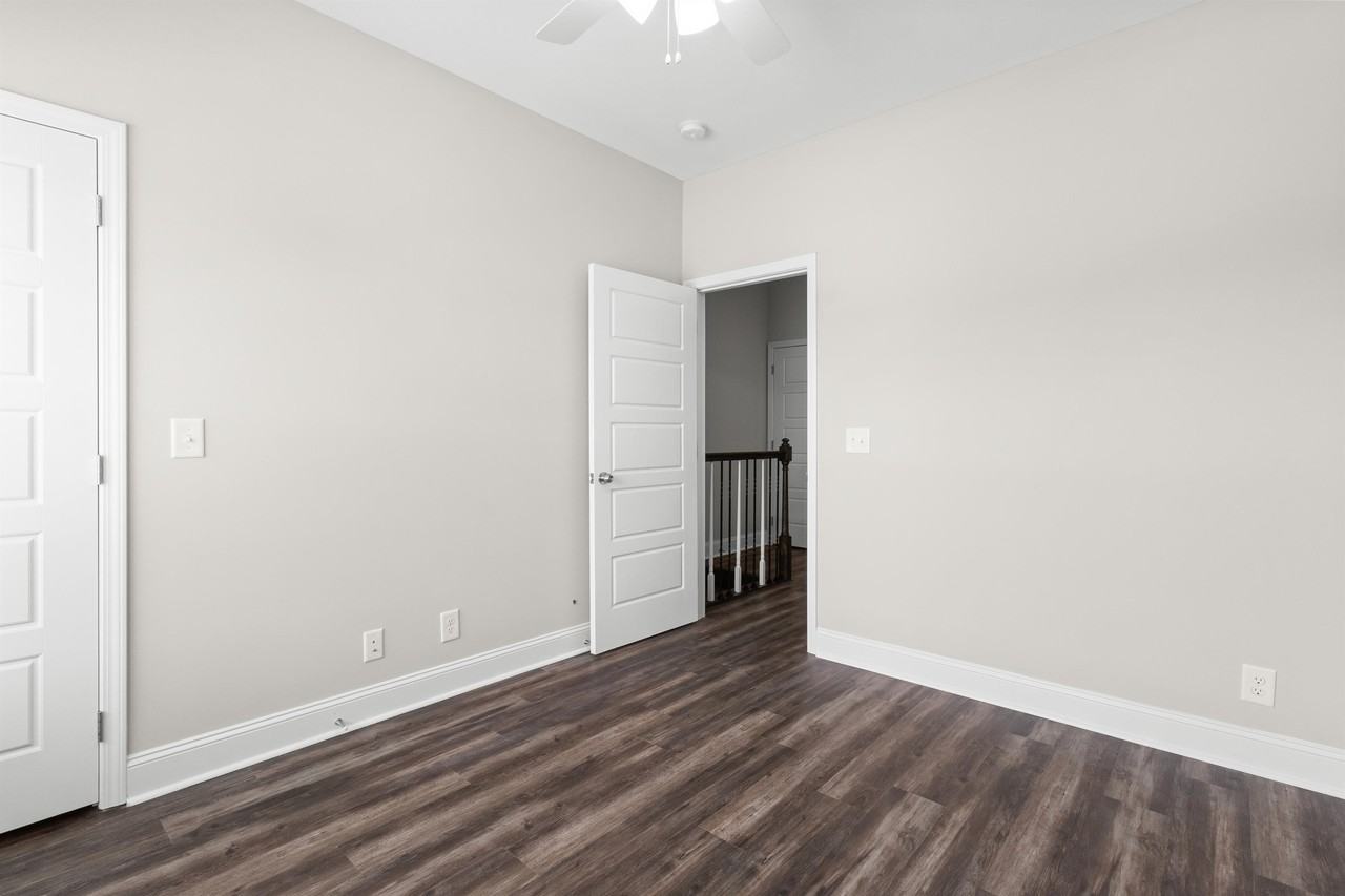 215 Notgrass Road - DBldg. 1 #D - Photo 7 of 15