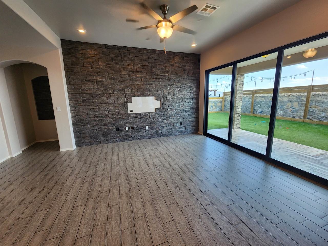 867 Cedar Park Ave #1 - Photo 2 of 10