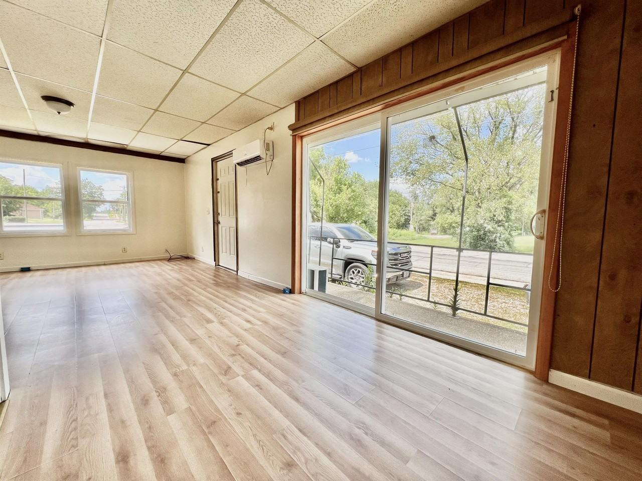 401 W Rolla Rd #B - Photo 2 of 10