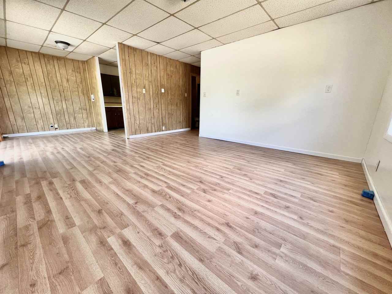401 W Rolla Rd #B - Photo 3 of 10