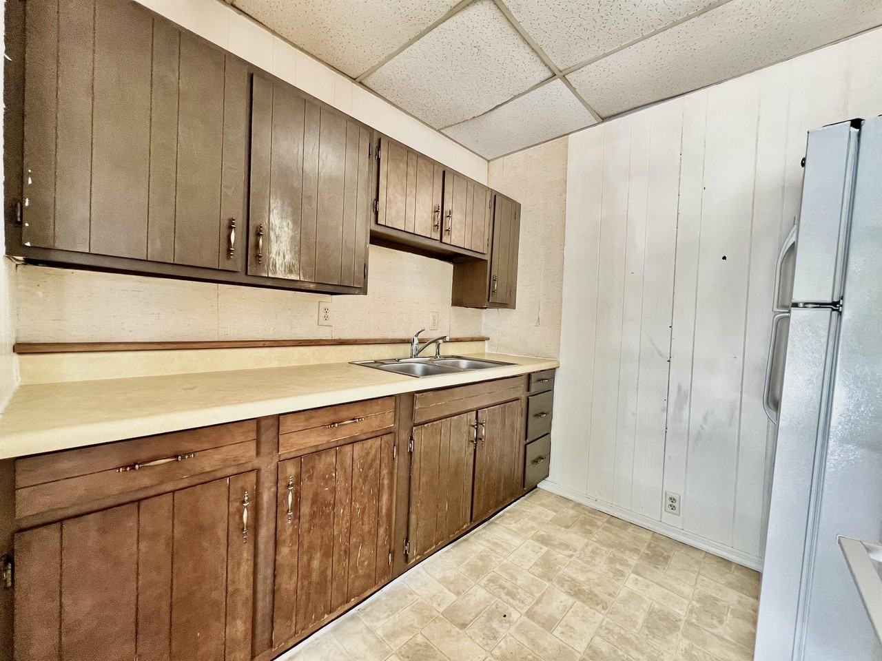 401 W Rolla Rd #B - Photo 5 of 10