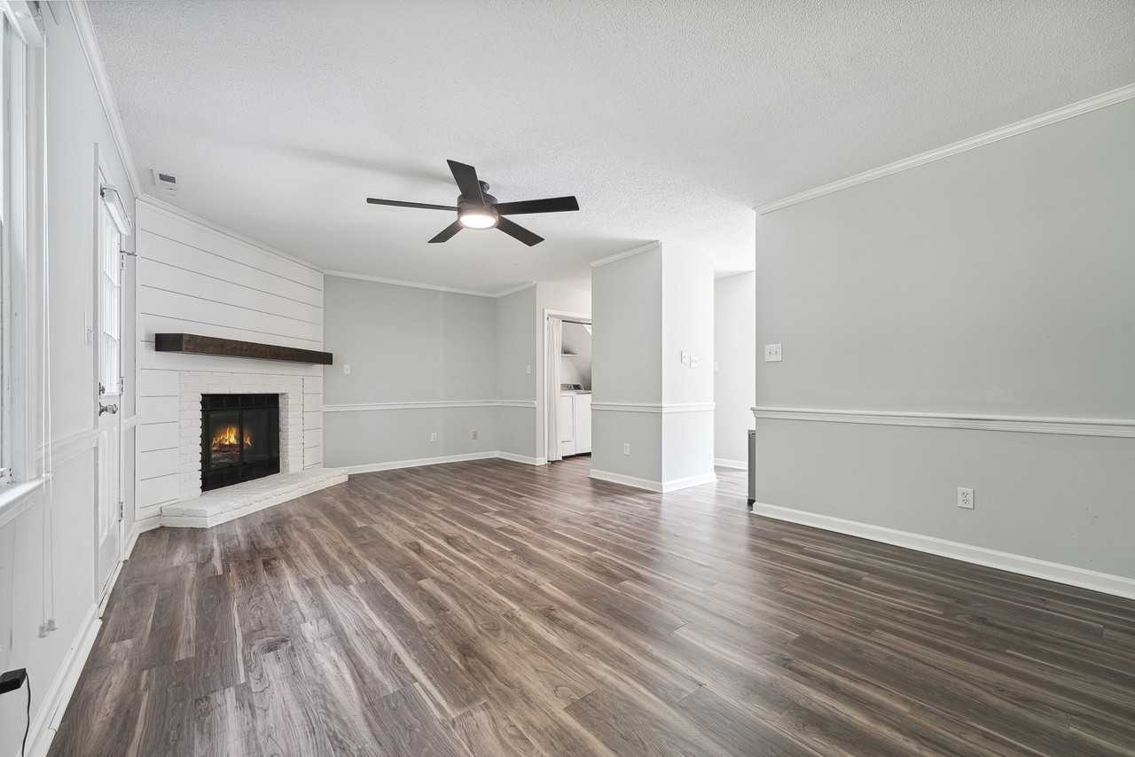 107 Towne View Trl #1 - Photo 3 of 19