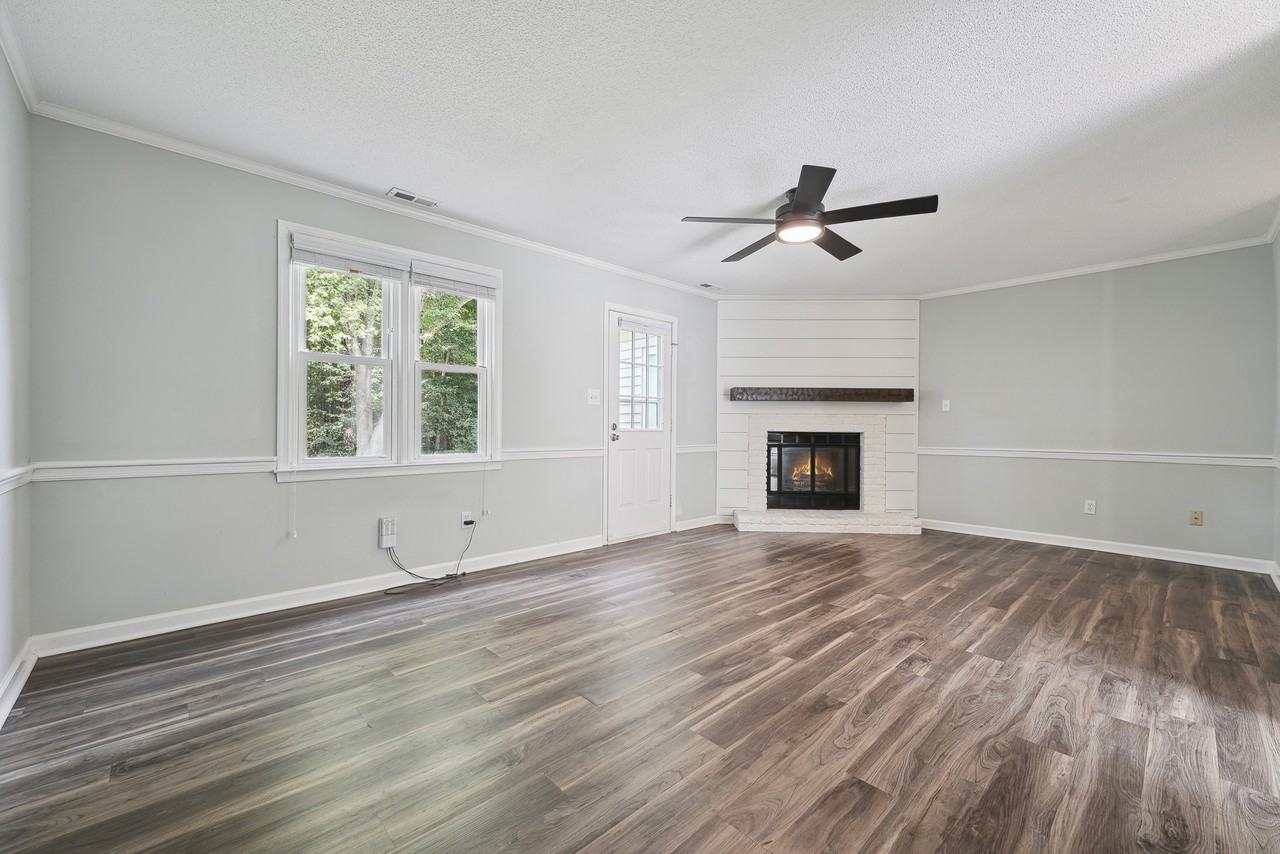 107 Towne View Trl #1 - Photo 4 of 19