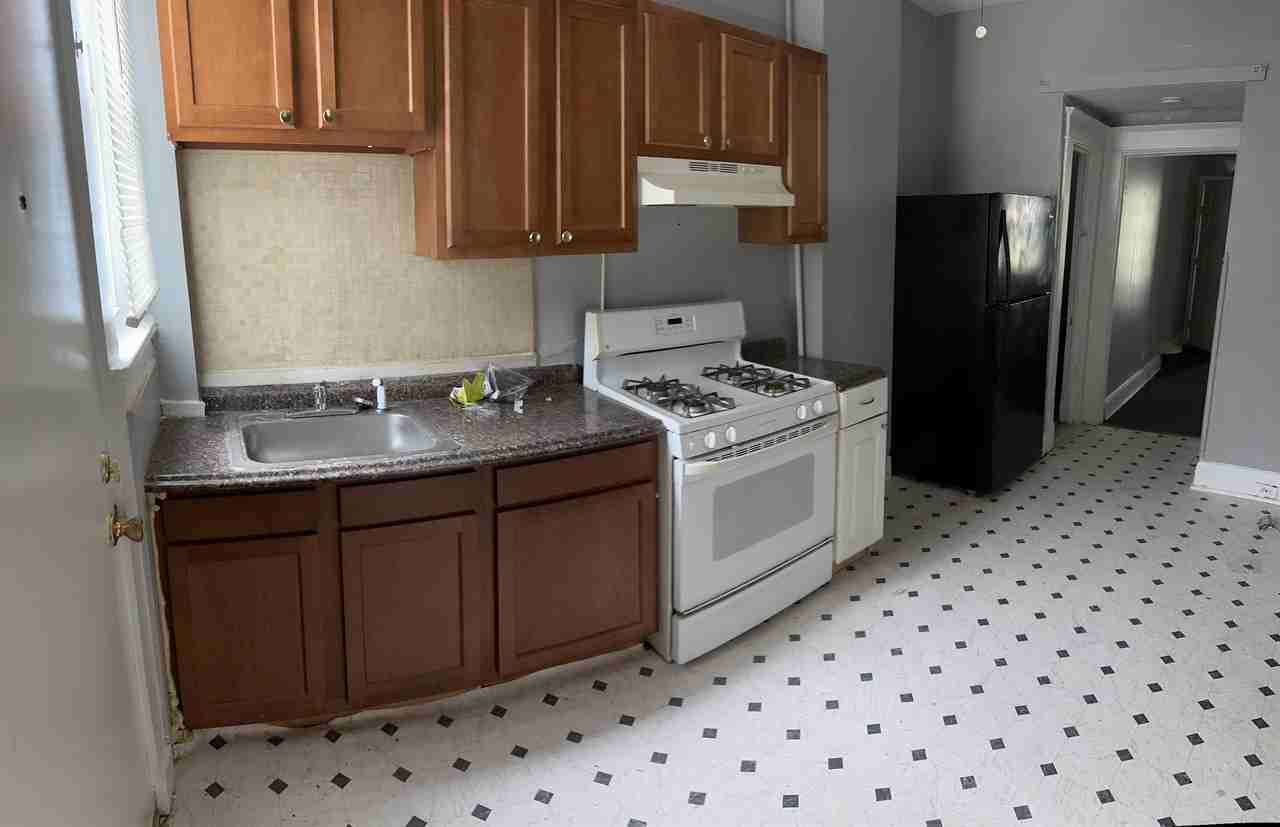 3021 Gwynns Falls Pkwy #1 - Photo 3 of 4