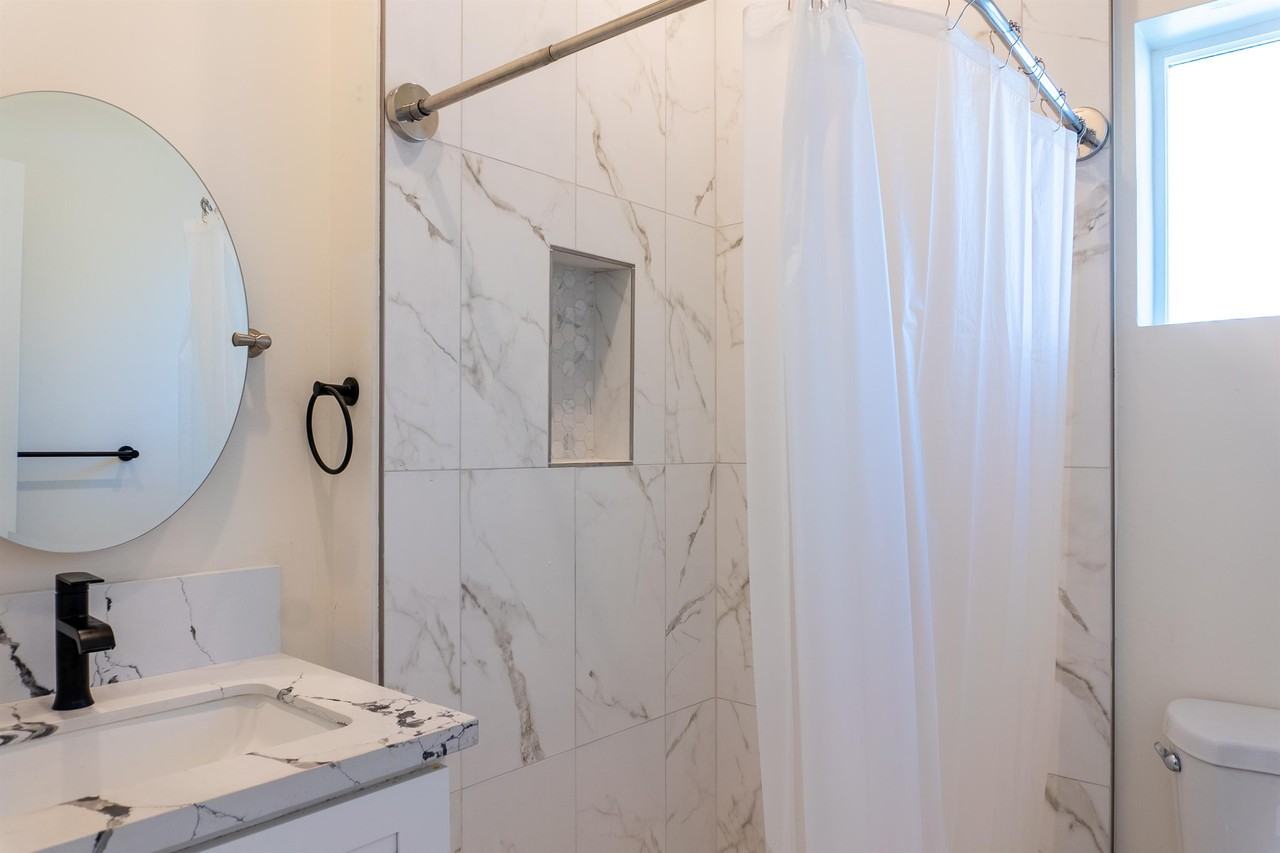 5580 Baja Dr #1 - Photo 4 of 14