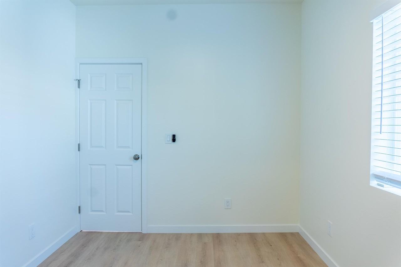 5580 Baja Dr #1 - Photo 6 of 14