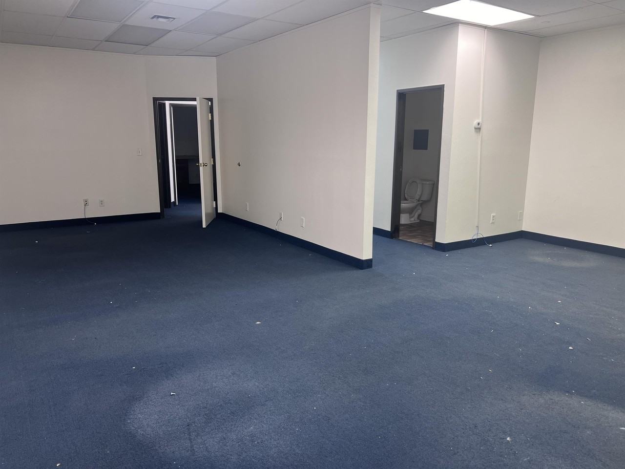 1700 E Desert Inn Rd #315