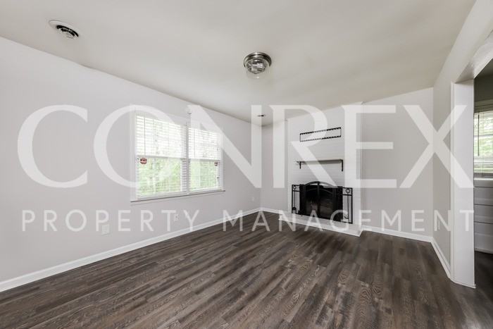 1301 Yardley Ter - Photo 3 of 12