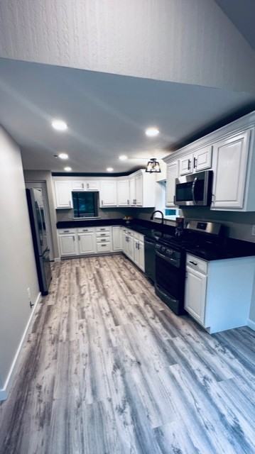 43 Bayberry Dr - Photo 3 of 32