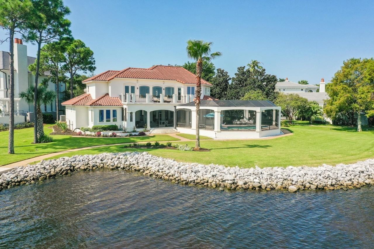 403 Coleman Pt #NA - Photo 2 of 22