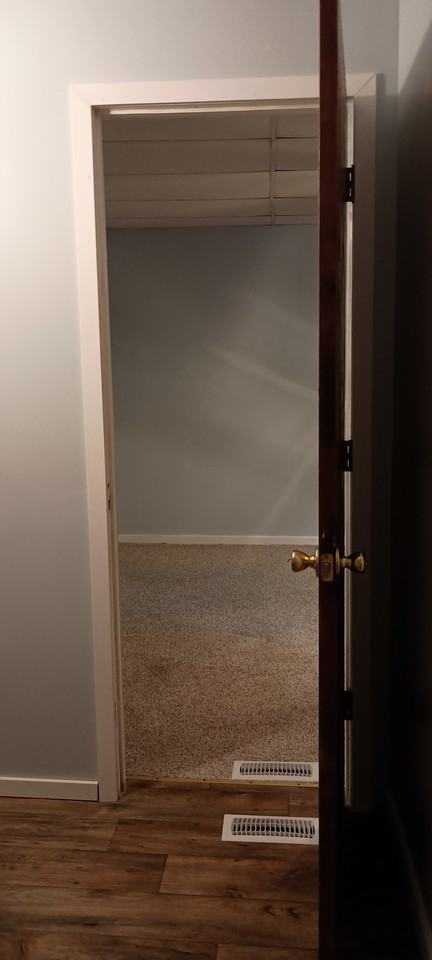 1034 W 1st St #NA - Photo 3 of 15