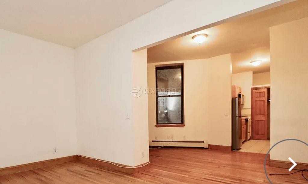 10th Ave #B - Photo 2 of 7