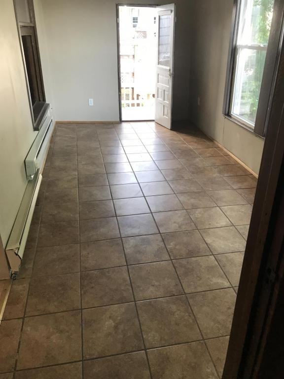 759 Locust Ave - Photo 6 of 17