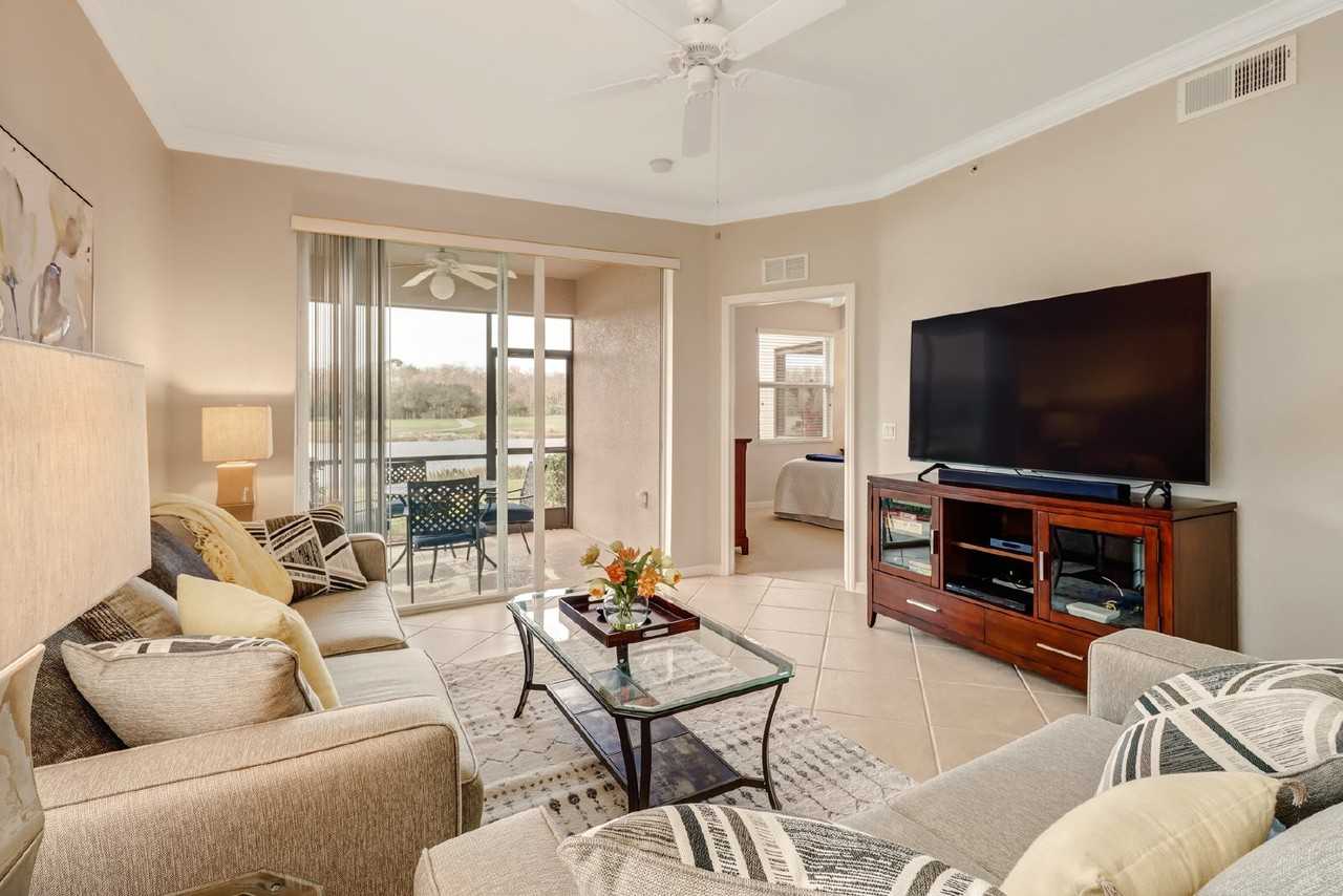 10275 Heritage Bay Blvd - Photo 6 of 15