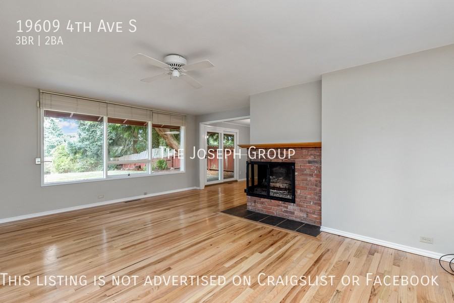 19609 4th Ave S - Photo 2 of 37