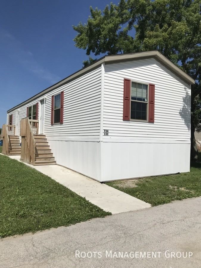 734 Hatfield St - Photo 2 of 6