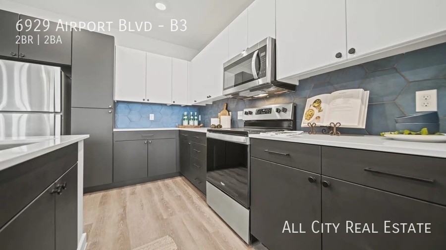 6929 Airport Blvd #B3