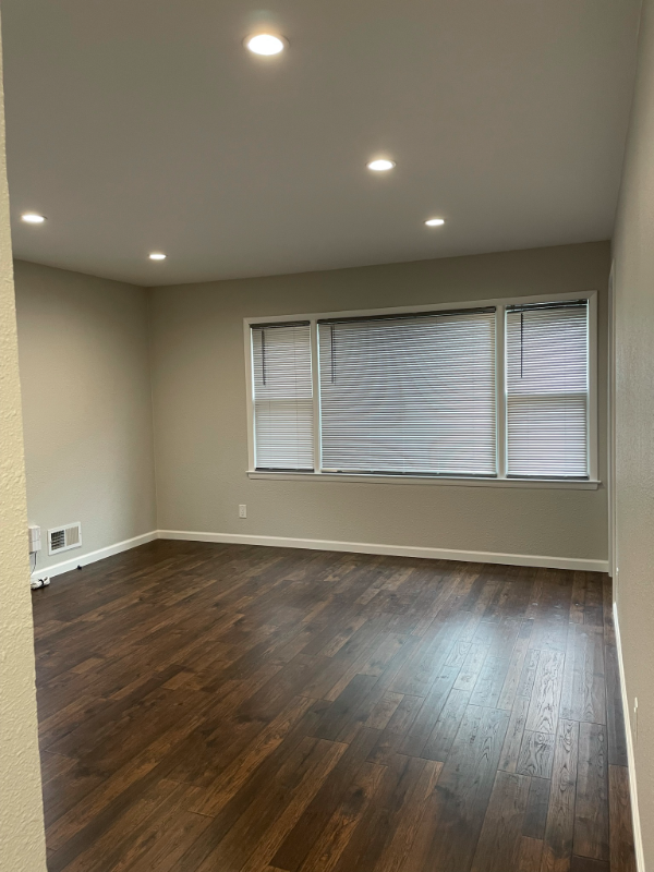 2751 S 70th St - Photo 2 of 23