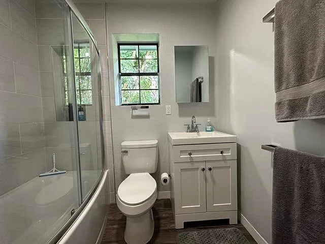 826 Dover St - Photo 2 of 6