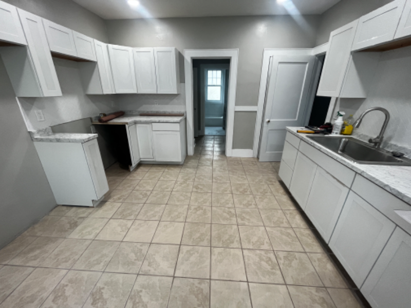 102 Thomaston St #1 - Photo 3 of 11