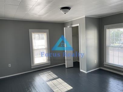 301 Madison Avenue - Photo 3 of 10