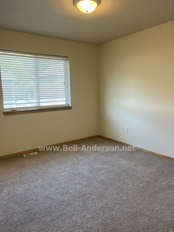 28639 225th Ave Se - Photo 3 of 26