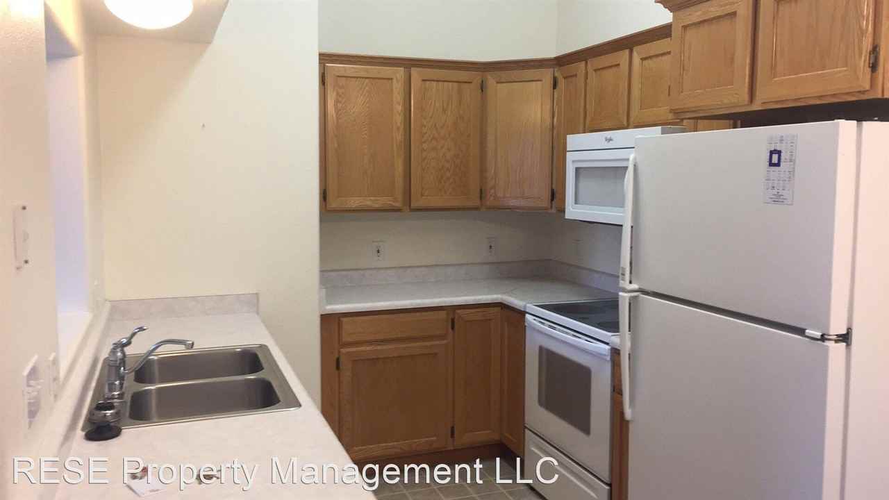 1295 W 1480 N - Photo 3 of 21