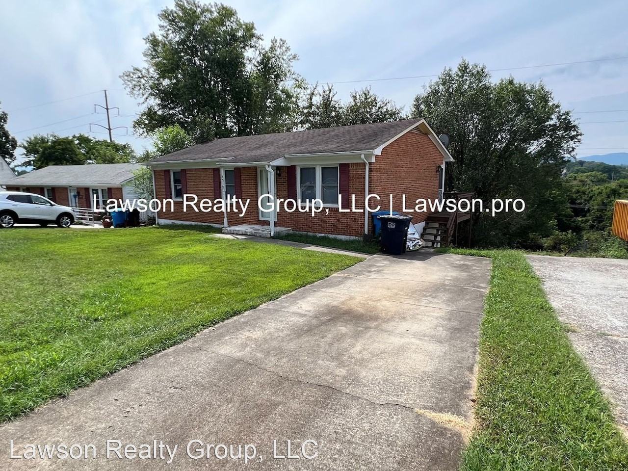 4519 Long Acre Dr Ne - Photo 2 of 34