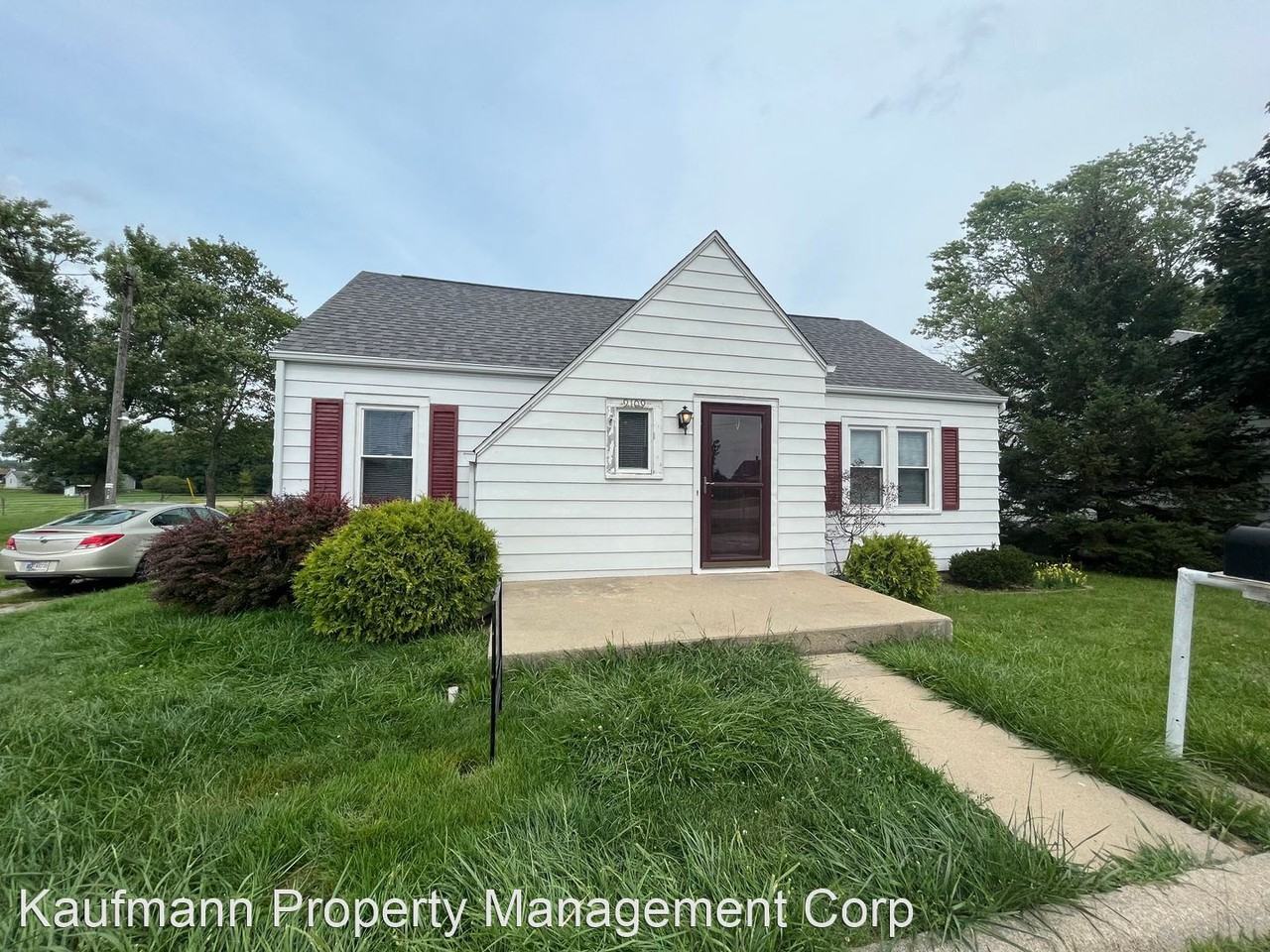 9109 Decatur Rd, Fort Wayne, IN 46816 3 Bedroom House for 975/month