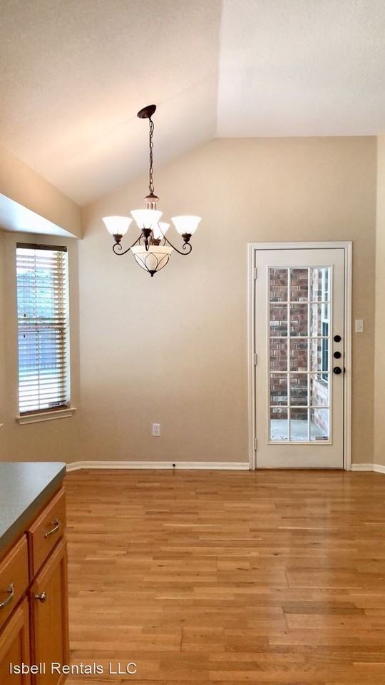 104 Ataka Cir - Photo 3 of 19