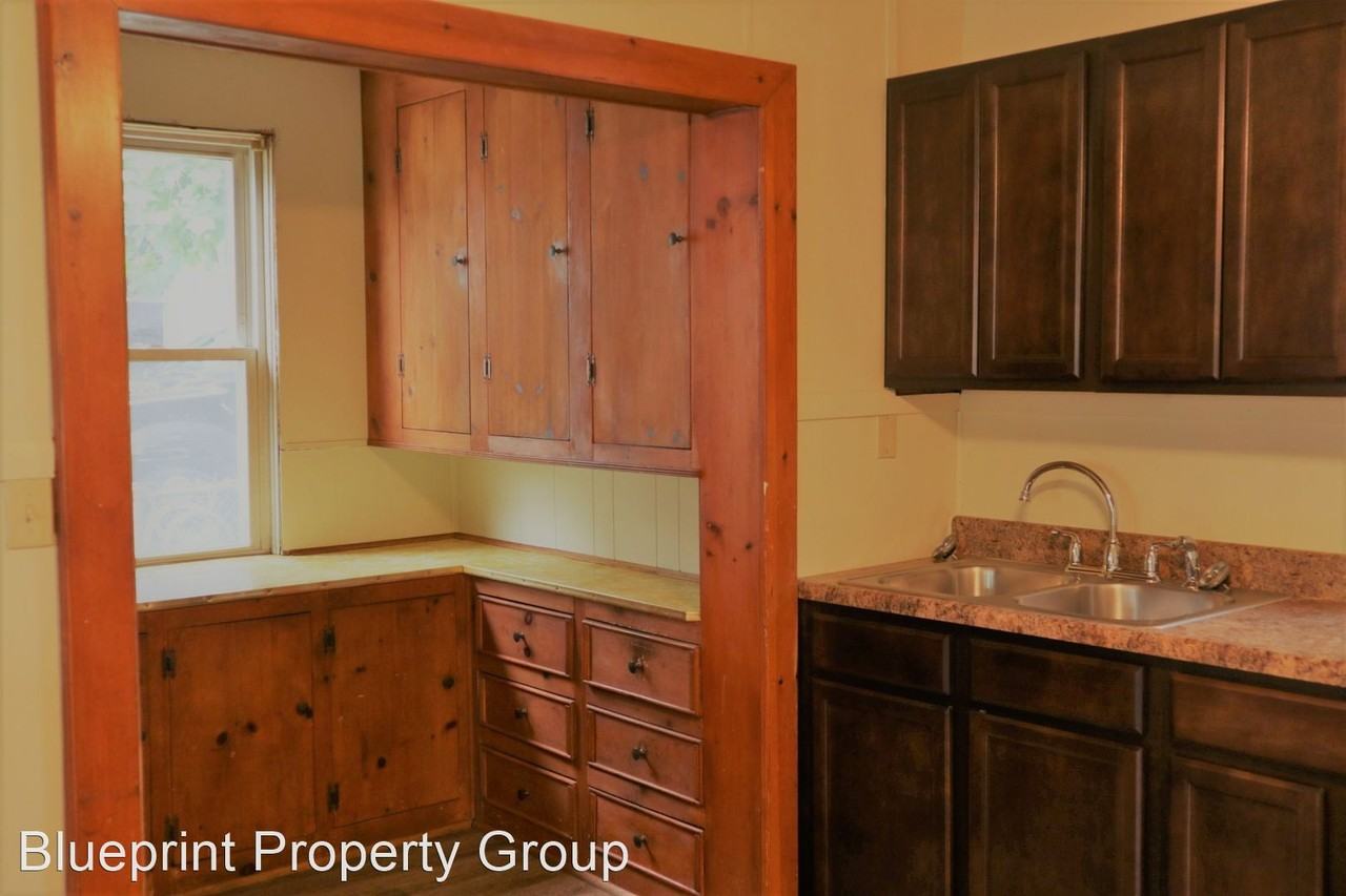 17 Parker St - Photo 2 of 7