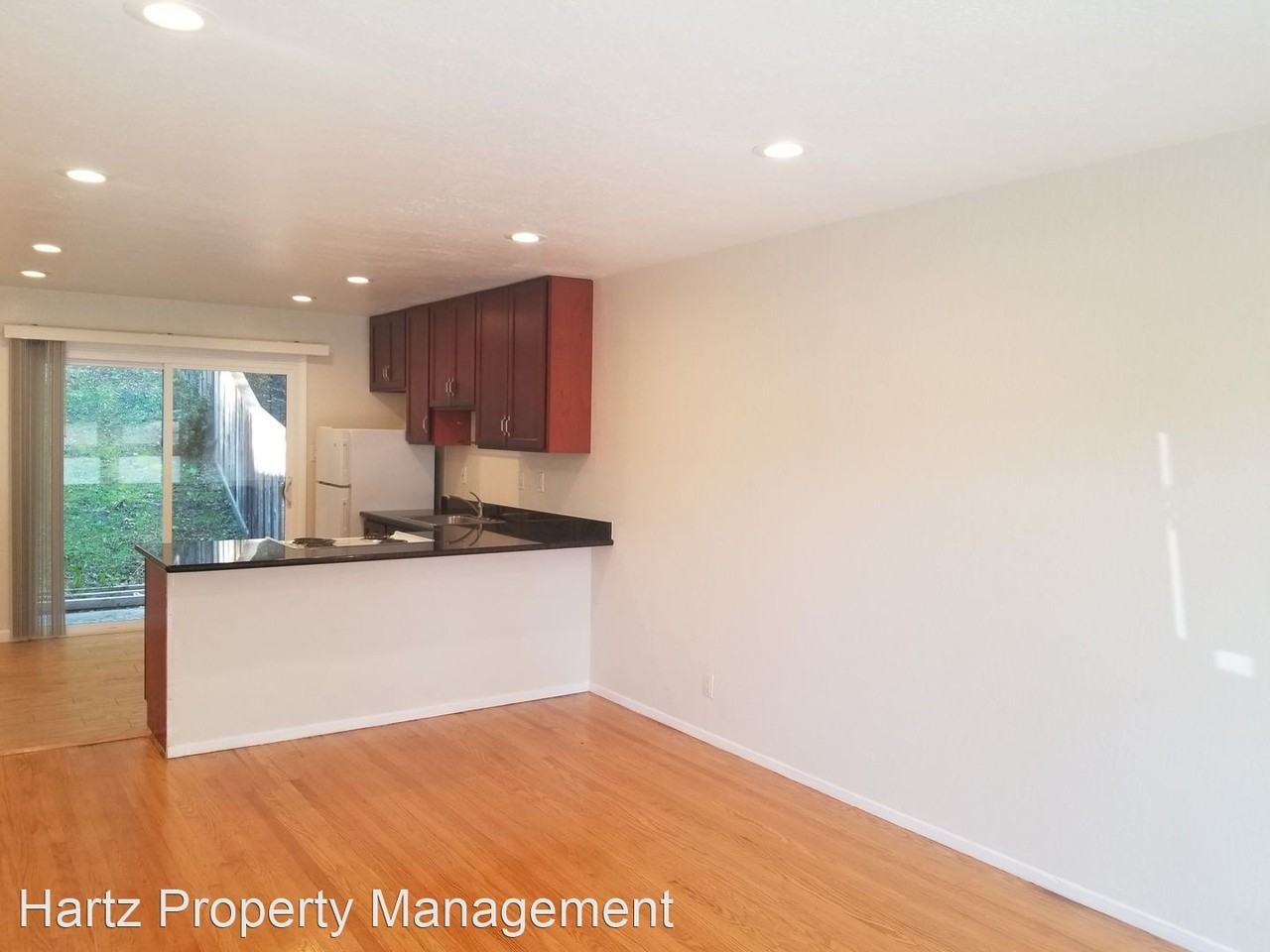 2076 Donald Dr - Photo 2 of 10