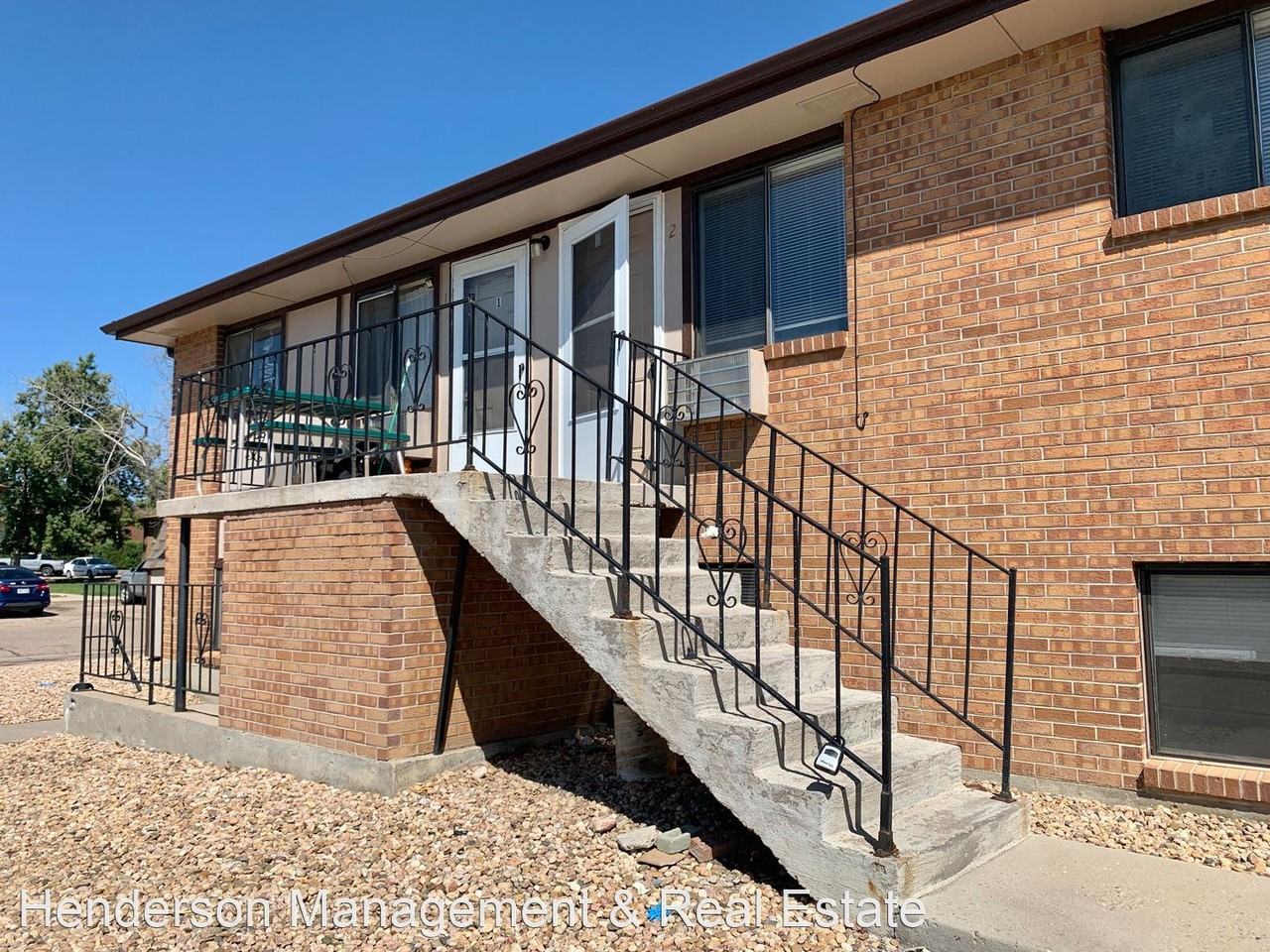 2905 Glendale Drive - Photo 3 of 10