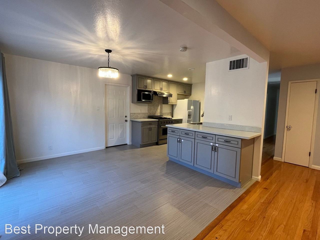 38531 Acacia St - Photo 2 of 16