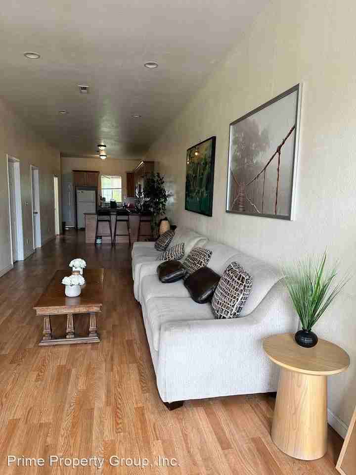 3433 Haven Street - Photo 2 of 6