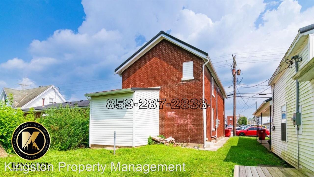 105 S Poplar St. - Photo 2 of 12