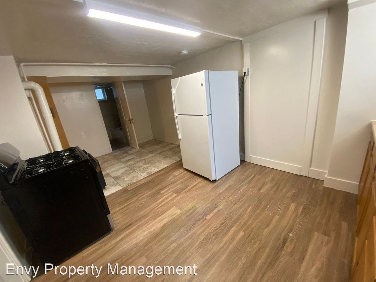 2332 Eccles Ave. - Photo 2 of 11