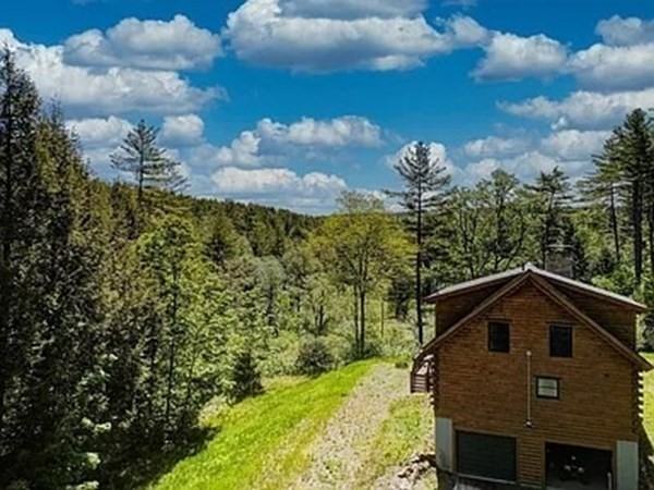 111 Alexander Rd - Photo 2 of 19