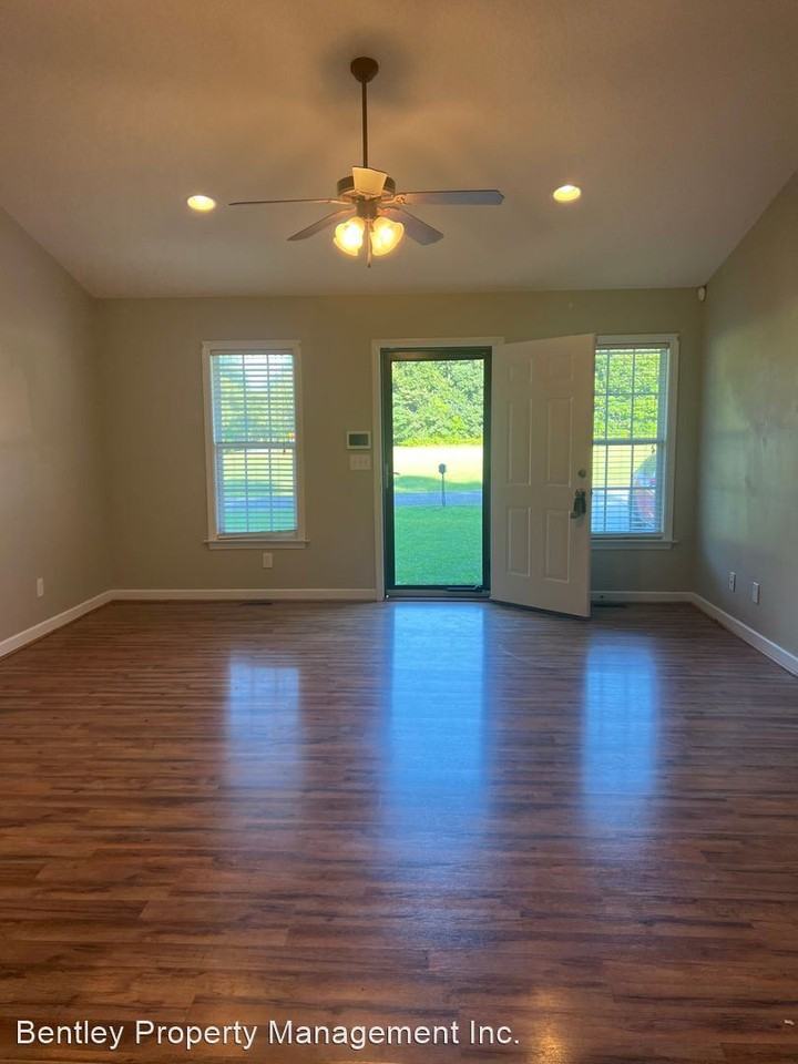 305 Bostian Rd - Photo 2 of 36