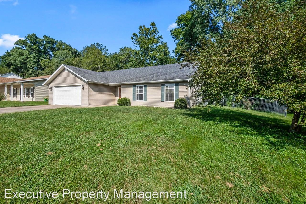 250 S Forester Dr - Photo 2 of 22