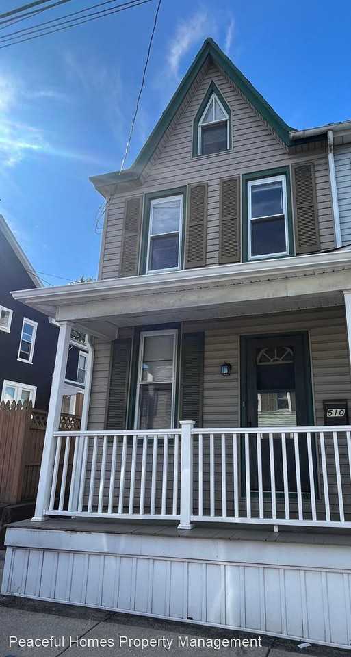 510 Manor St - Photo 2 of 15