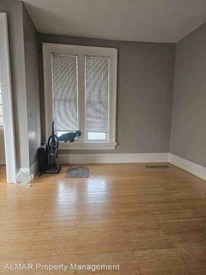 513/515 Liberty - Photo 2 of 6